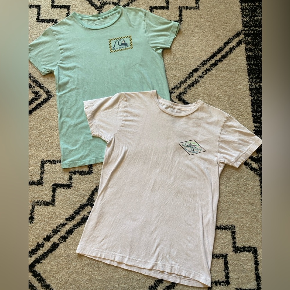 Bundle of Two Men’s Quicksilver Tees Size Small